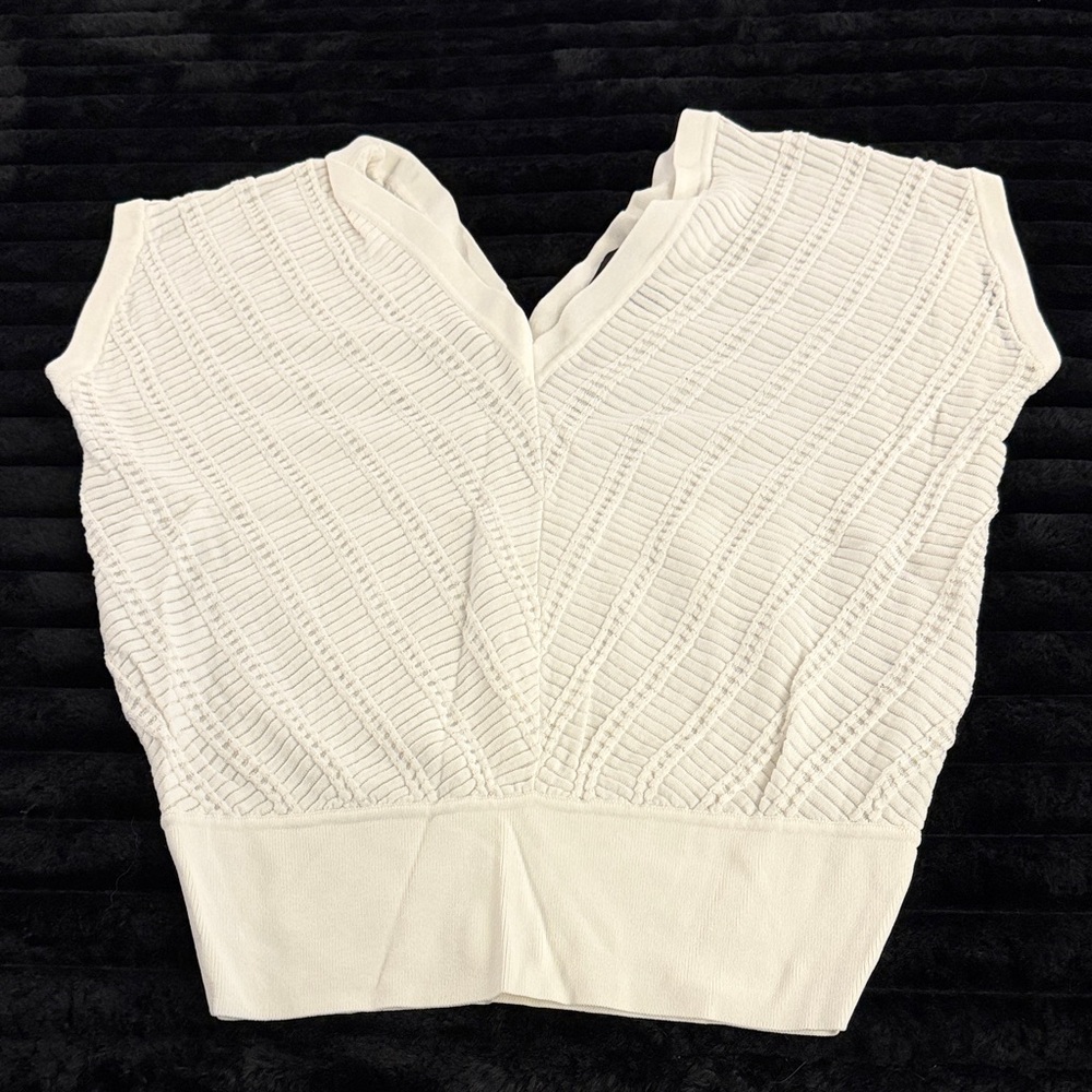 White House Black Market Ivory Textured Blouse